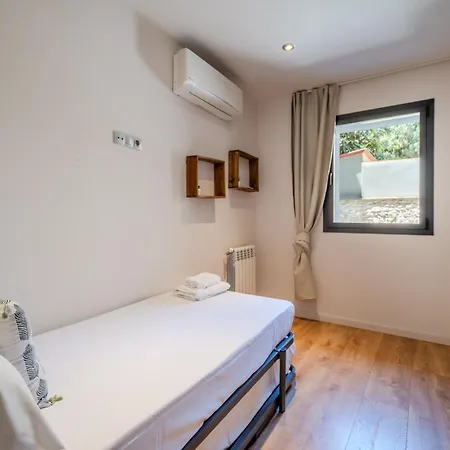 Flateli Plaça Catalunya 1-2 Appartement