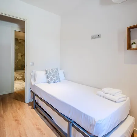 Flateli Plaça Catalunya 1-2 Appartement