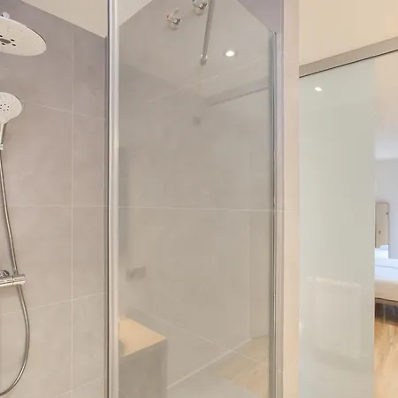 Flateli Plaça Catalunya 1-2 Appartement